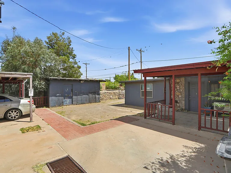 4410 Trowbridge Dr #A — Photo 20