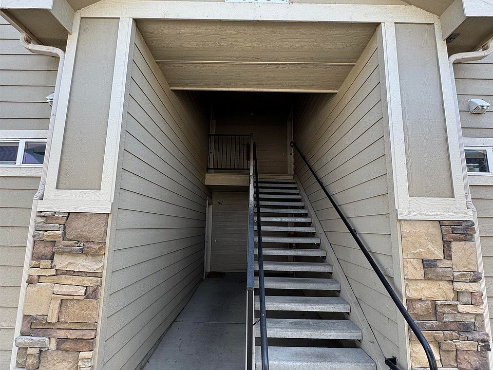 2nd image of 16584 N Profit Cir