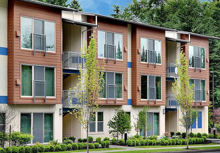 Compass Apartments — Photo 1