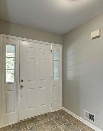 5th image of 929 Mastline Dr