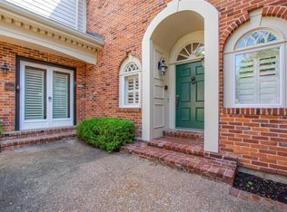 13315 Fairfield Square Dr, Chesterfield, MO