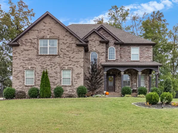 2983 Prince Dr, Clarksville, TN 37043