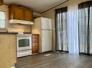 39 Abby Ln, Martinsville, VA 24112