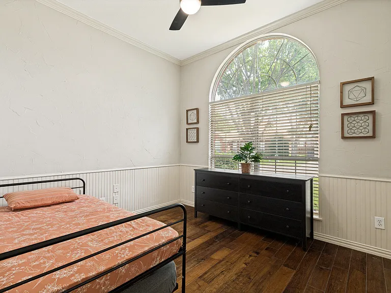 11410 New Orleans Dr — Photo 17
