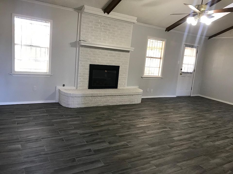 1st image of 3109 Rock Brook Dr
