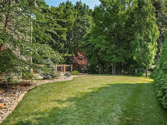 4th image of 1447 Gambier Terrace Ct