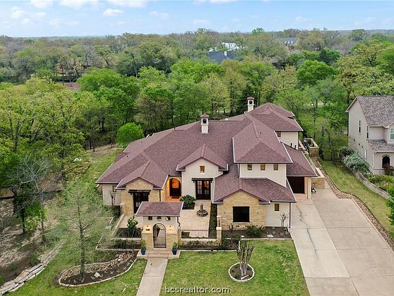 2nd image of 3207 Elm Creek Ct
