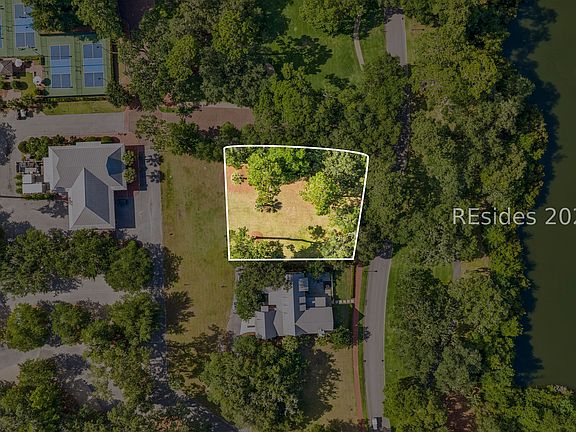2nd image of 408 Mount Pelia Rd