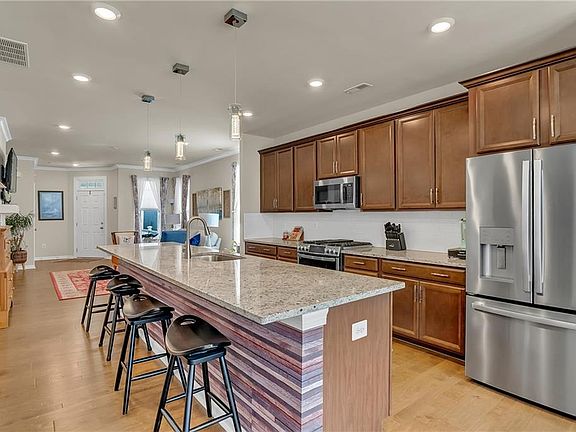 2nd image of 4212 Kendall Ln
