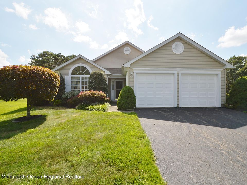 1st image of 20 Rosewood Ct