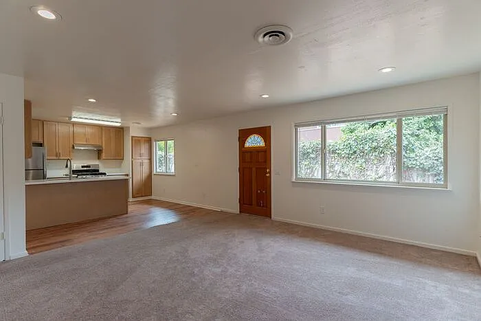 3047 Zanetta Dr #A — Photo 2