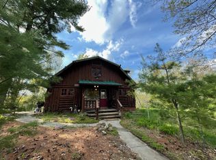 W7980 Deerborn Ct, Westfield, WI 53964
