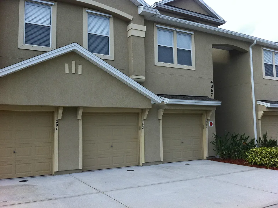 4067 Meander Pl #102