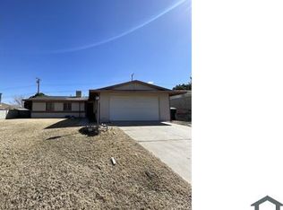 15689 Fresno St, Victorville, CA 92395
