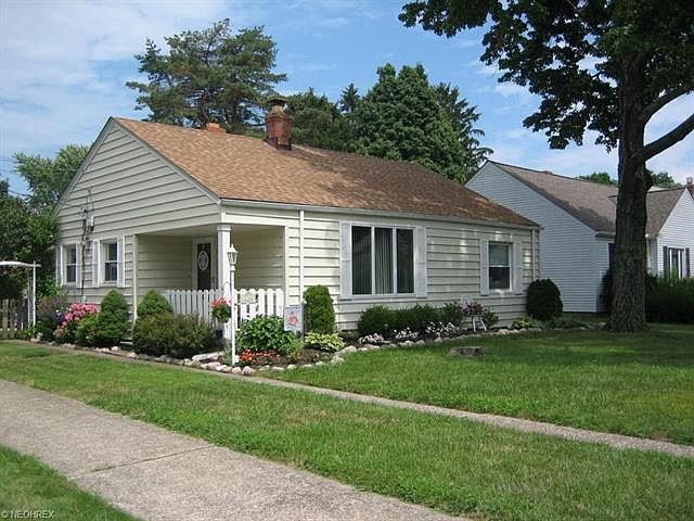 1st image of 22160 Westwood Ave