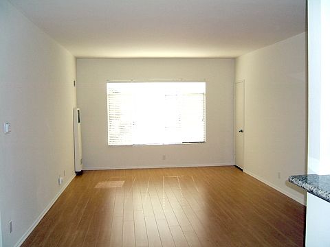 3rd image of 11676 Chenault St APT 10