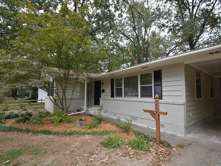 5709 Windamere Dr — Photo 3
