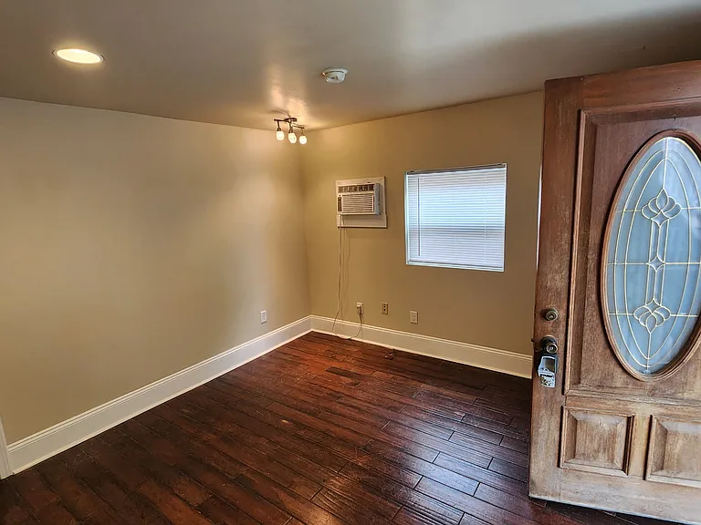 6335 Tchoupitoulas St — Photo 12