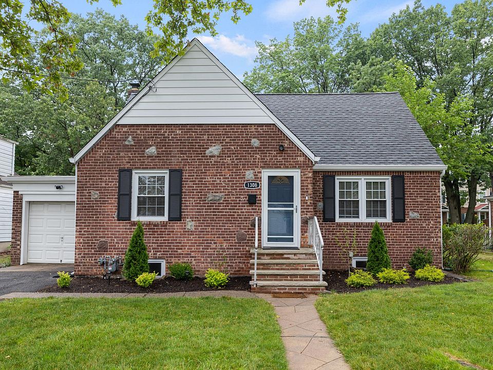 1306 Plaza Rd, Fair Lawn, NJ 07410 Zillow