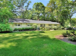 1375 Galloping Hill Rd, Fairfield, CT 06824