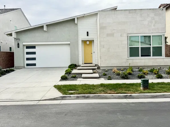 2542 E Scarlett Ln, Ontario, CA 91762