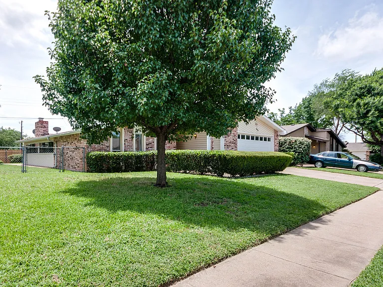 804 Forest Glen Dr — Photo 25