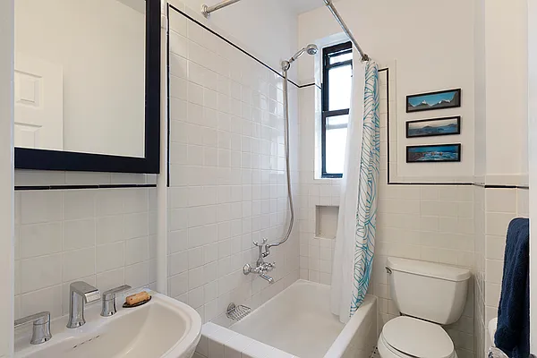 Sold by Compass | media 5