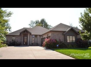3234 W Village Ter, Springfield, MO 65810