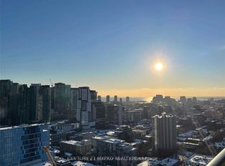 426 University Ave #3505, Toronto, ON M5G 1S9