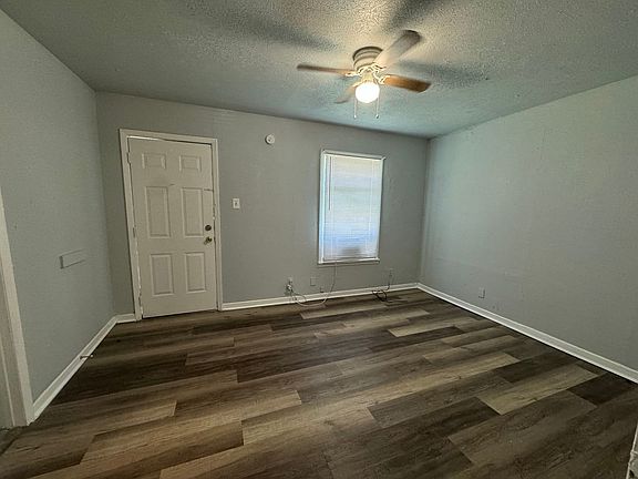4th image of 1900 N 4th St APT B