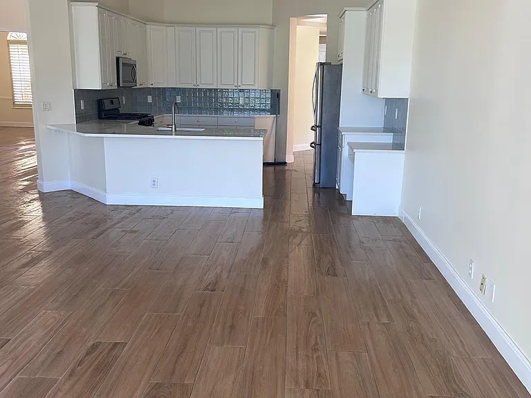 8992 Lakes Blvd — Photo 42
