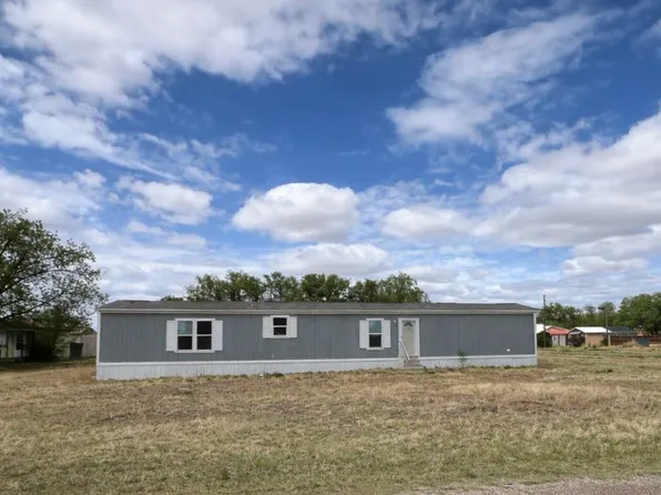 218 Jones St, Quitaque, TX 79255