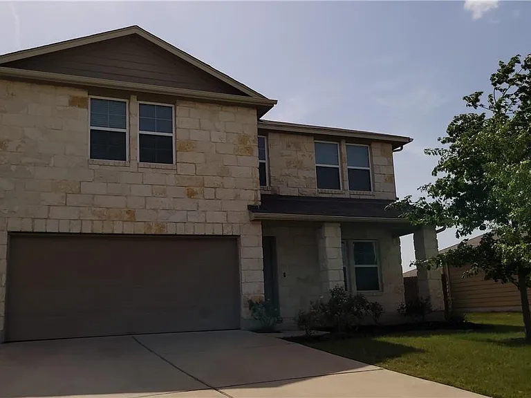 110 Wilson Ct — Photo 1
