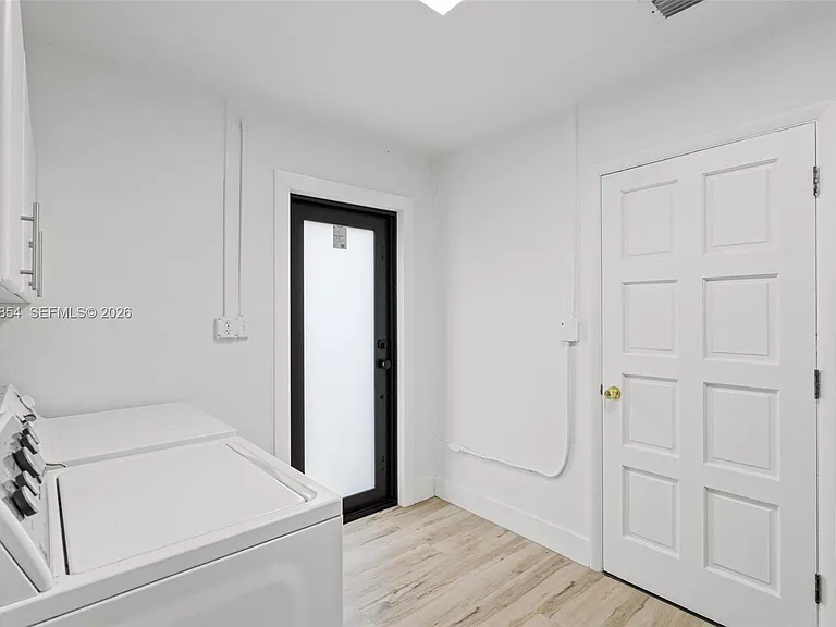 5110 SW 106th Ave — Photo 32