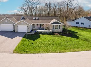 667 N Vineyard Cir, Pt Clinton, OH