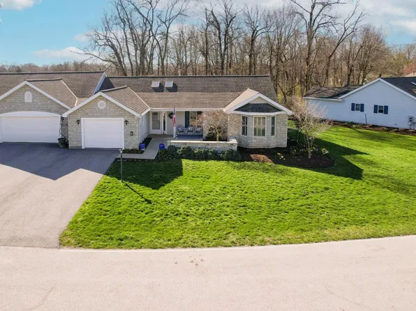 667 N Vineyard Cir, Pt Clinton, OH 43452