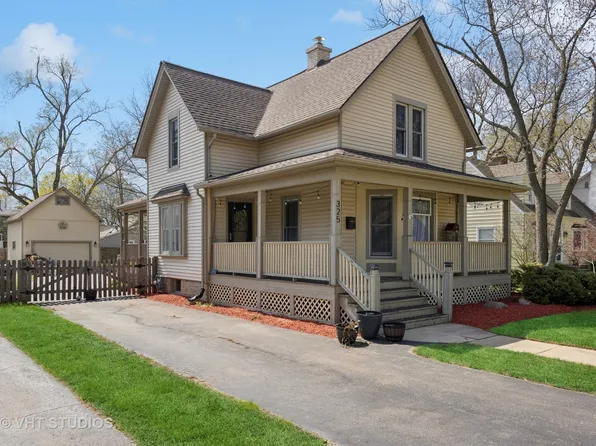 325 Douglas Ave, Crystal Lake, IL 60014