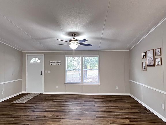 3rd image of 5801 159th Dr