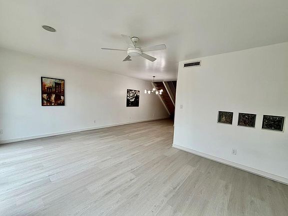 5th image of 5878 Valley Forge Dr #149