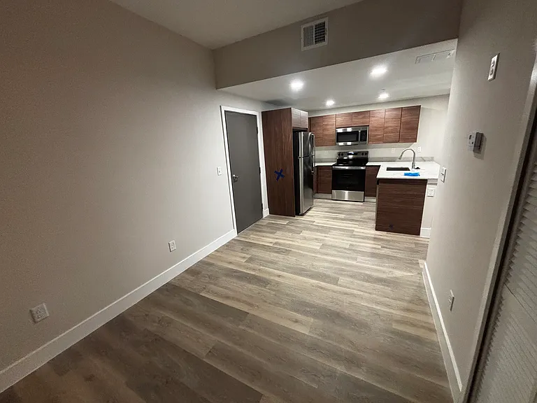 4424 S Texas Ave #111 — Photo 2