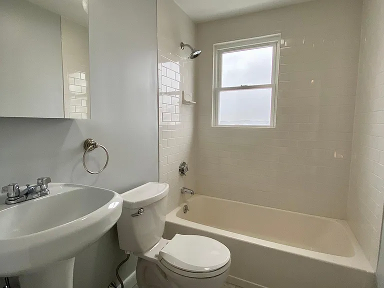 216 Palfrey St #216 — Photo 8