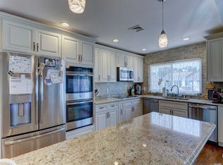 3794 Oceanside Rd E, Oceanside, NY 11572