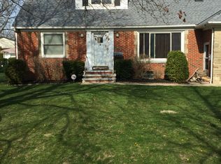 225 E 272nd St, Euclid, OH