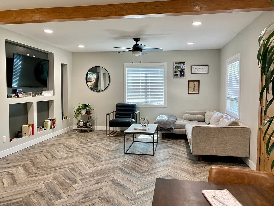 842 San Antonio Pl