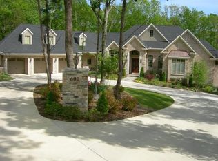 600 Eagles Ridge Pl SE, Huntsville, AL 35802