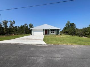 3803 Airmont Dr, Chipley, FL 32428