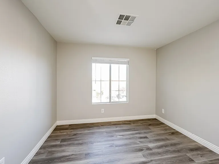 7967 Carmel Heights Ave — Photo 15