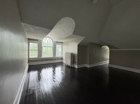 82 Oakdale Ave APT 1