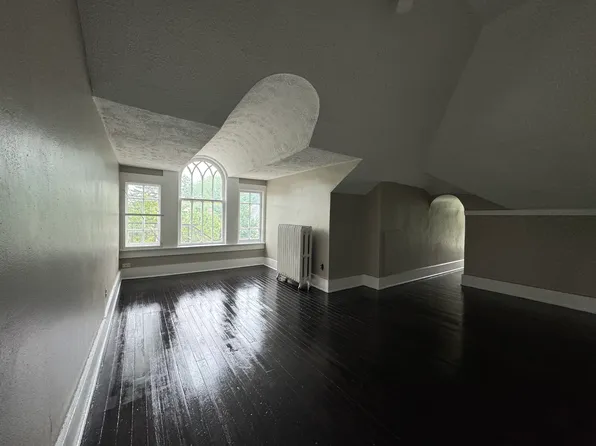 82 Oakdale Ave APT 1, Akron, OH 44302