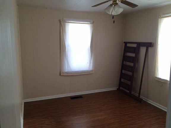 5th image of 1526 S 13th St